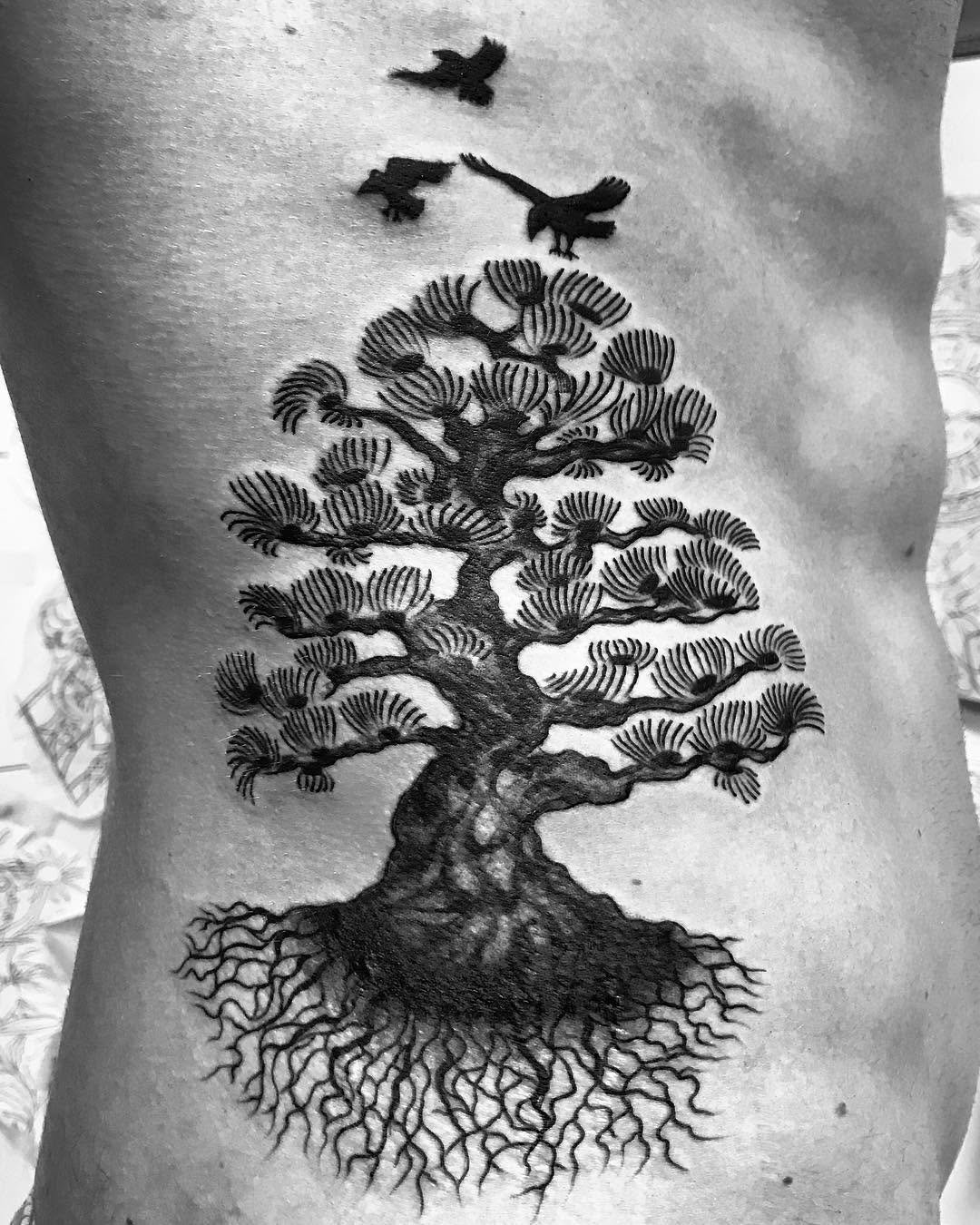 Árbol. treelifeblackwork blackworktattoodotworktattoo tradtatjapanesetattoobirdsmartink_tattoo doshermanas doshermanastattoo alcaladeguadaira alcalatattooutrera utreratattoodesing illustration sed
