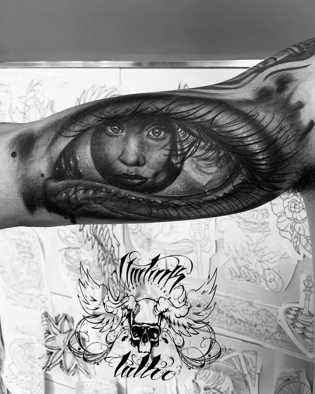 Tatuaje profesional en estudio MartinK Tattoo