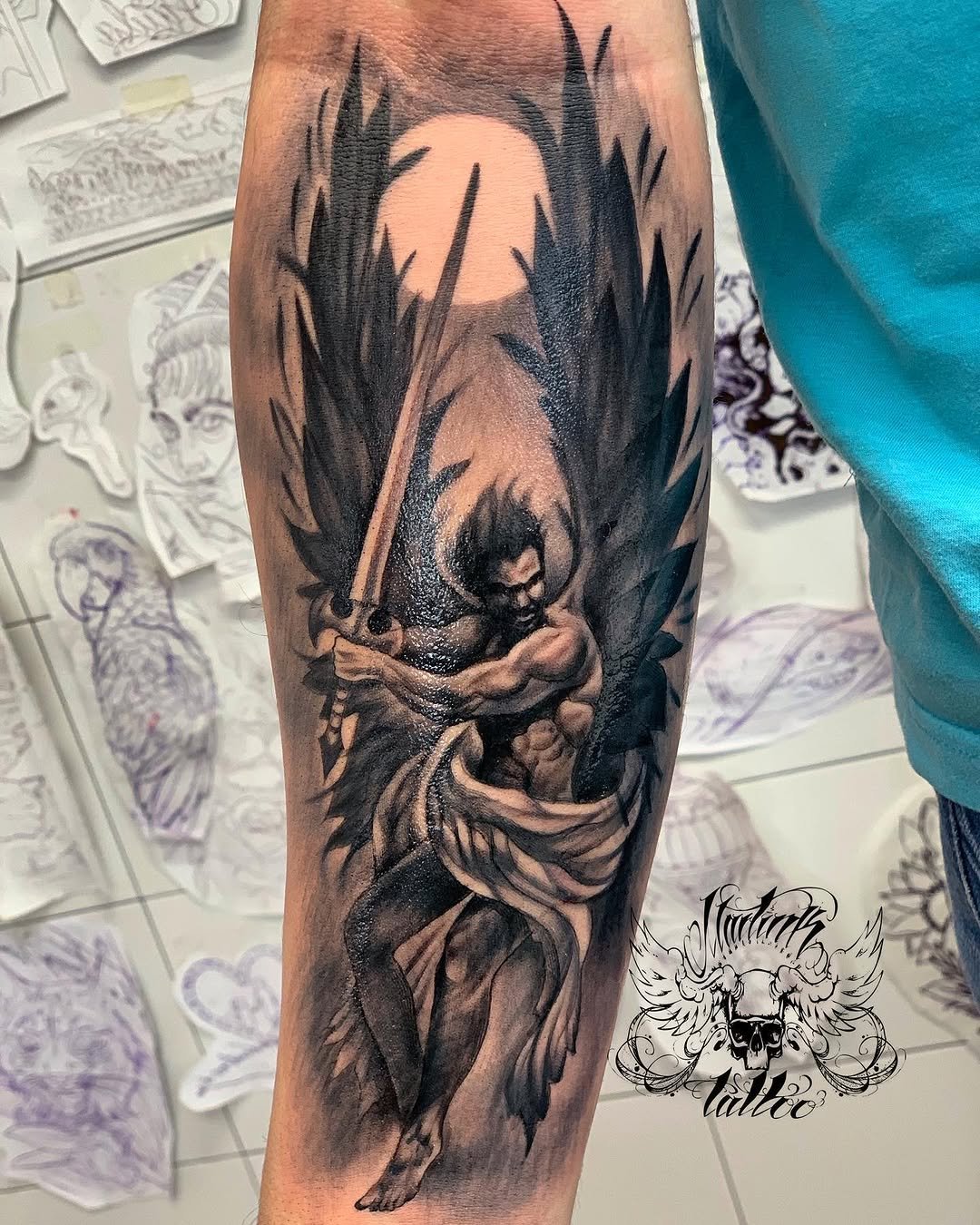 Tatuaje profesional en estudio MartinK Tattoo