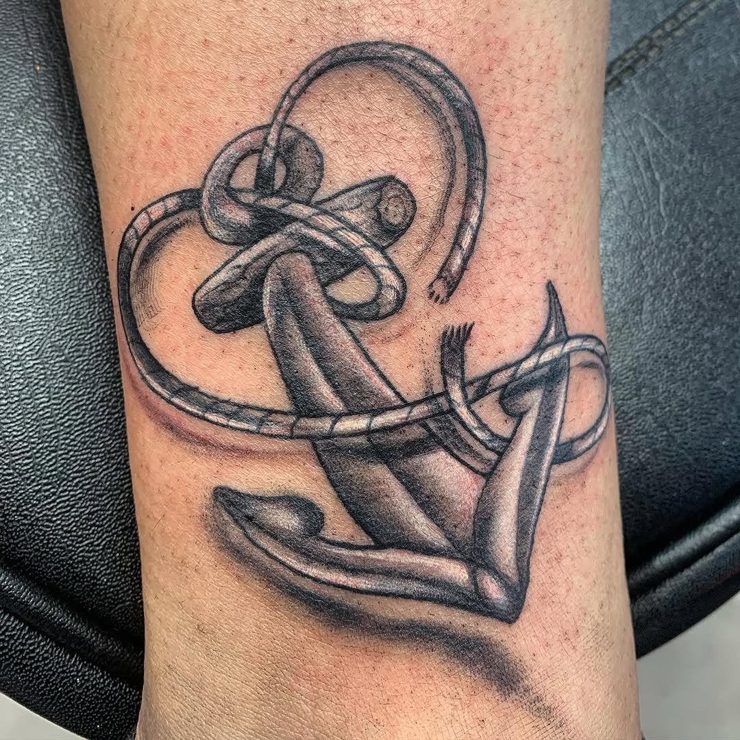 Tatuaje profesional en estudio MartinK Tattoo