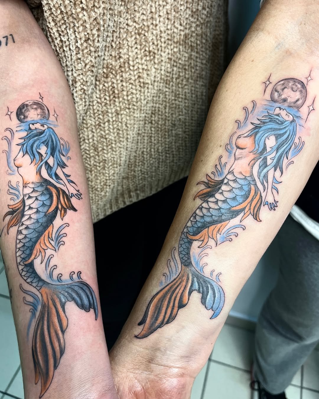 Sirenas para Madre e hija con la luna