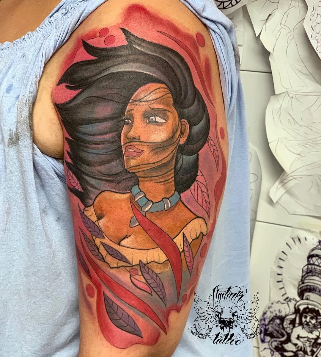 Tatuaje profesional en estudio MartinK Tattoo