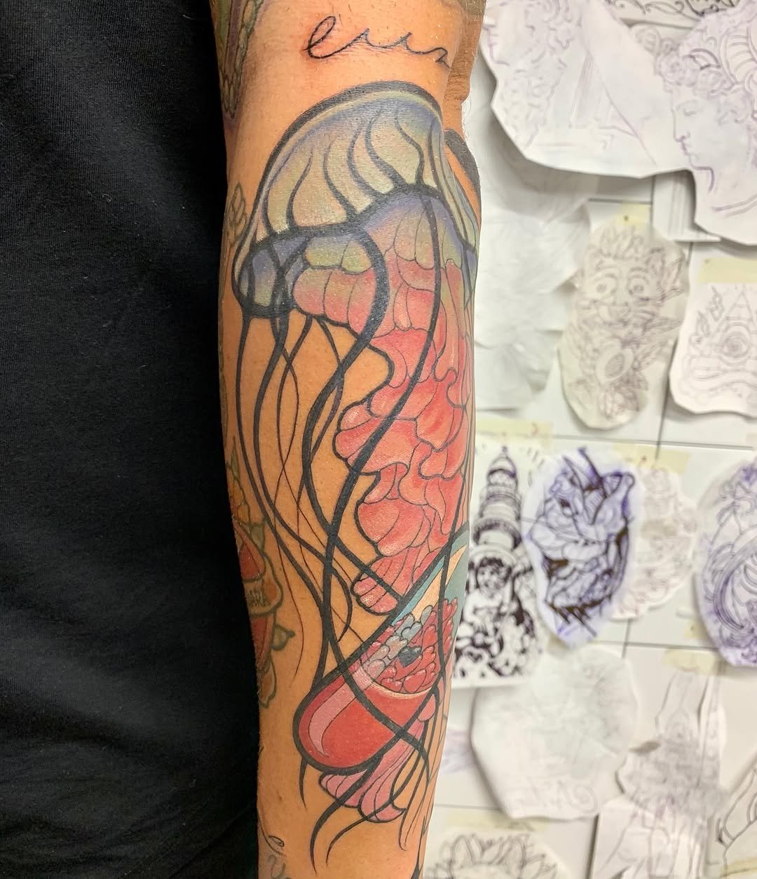 Tatuaje profesional en estudio MartinK Tattoo