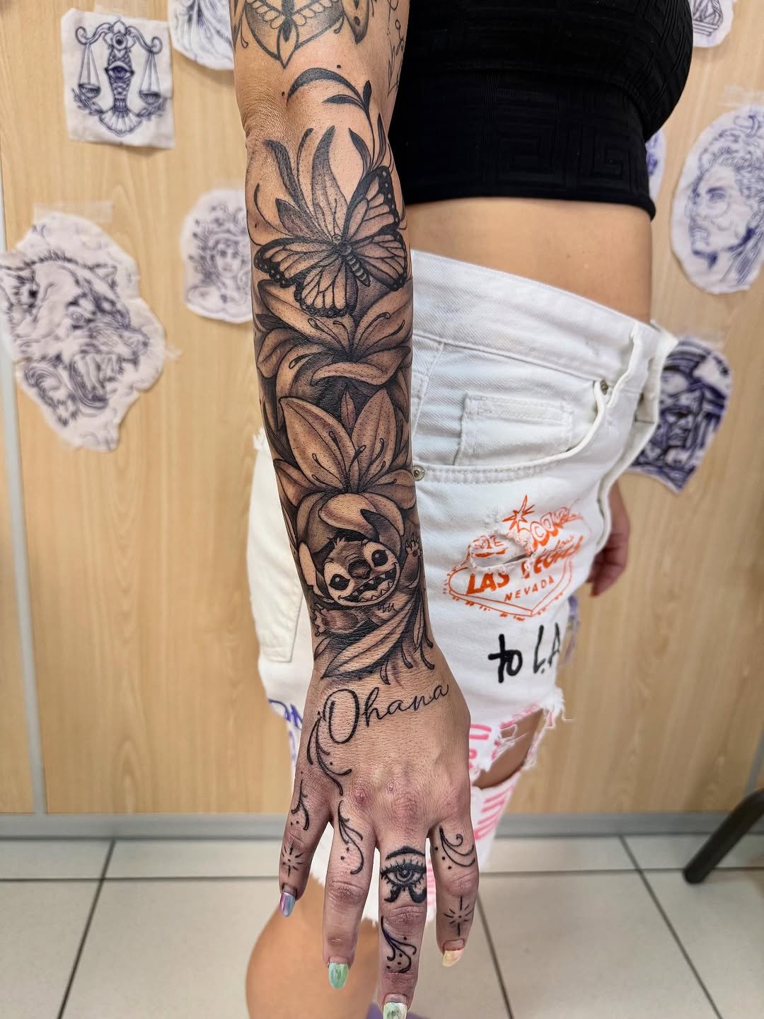 Tatuaje profesional en estudio MartinK Tattoo