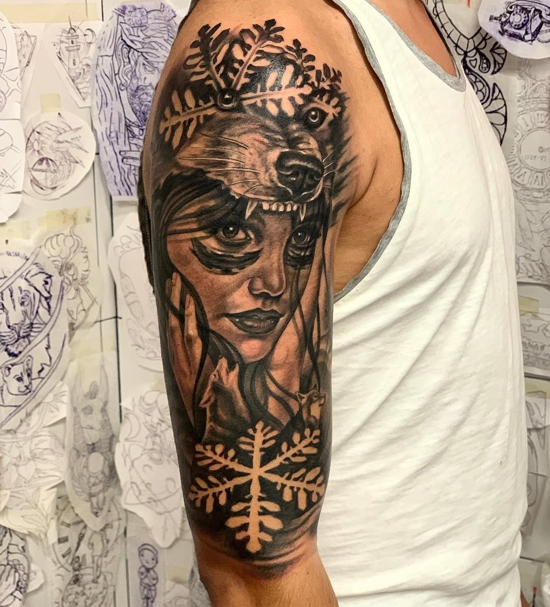 Tatuaje profesional en estudio MartinK Tattoo